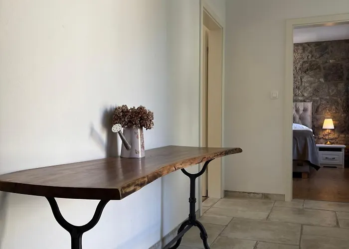 Panzió Stancija Kavali Stone House, Zvoneca-opatija Abbázia