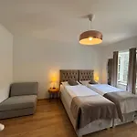 Bed & Breakfast Stancija Kavali Stone House, Zvoneca-opatija