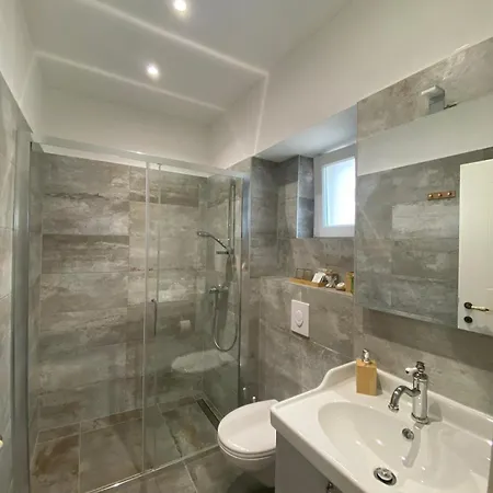 Bed & Breakfast Stancija Kavali Stone House, Zvoneca-opatija Opatija