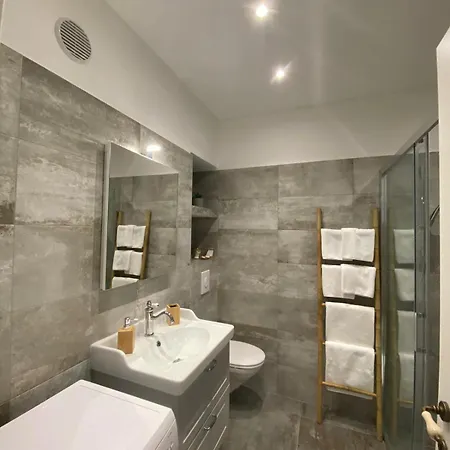 Stancija Kavali Stone House, Zvoneca-opatija 4*