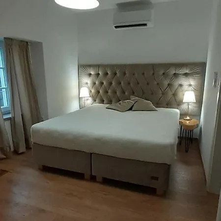 Stancija Kavali Stone House, Zvoneca-opatija Oda ve Kahvaltı Opatija